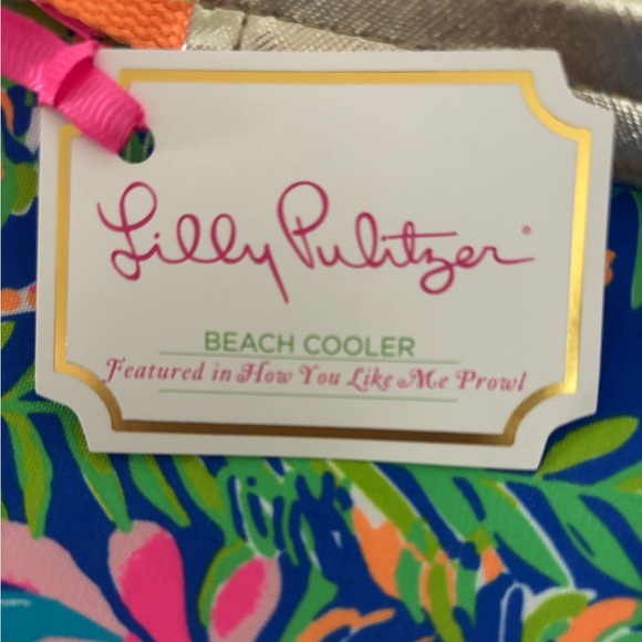 Brand New Lilly Pulitzer Insulated Beach Cooler Bag in Kaleidoscope Coral - Picture 3 of 3